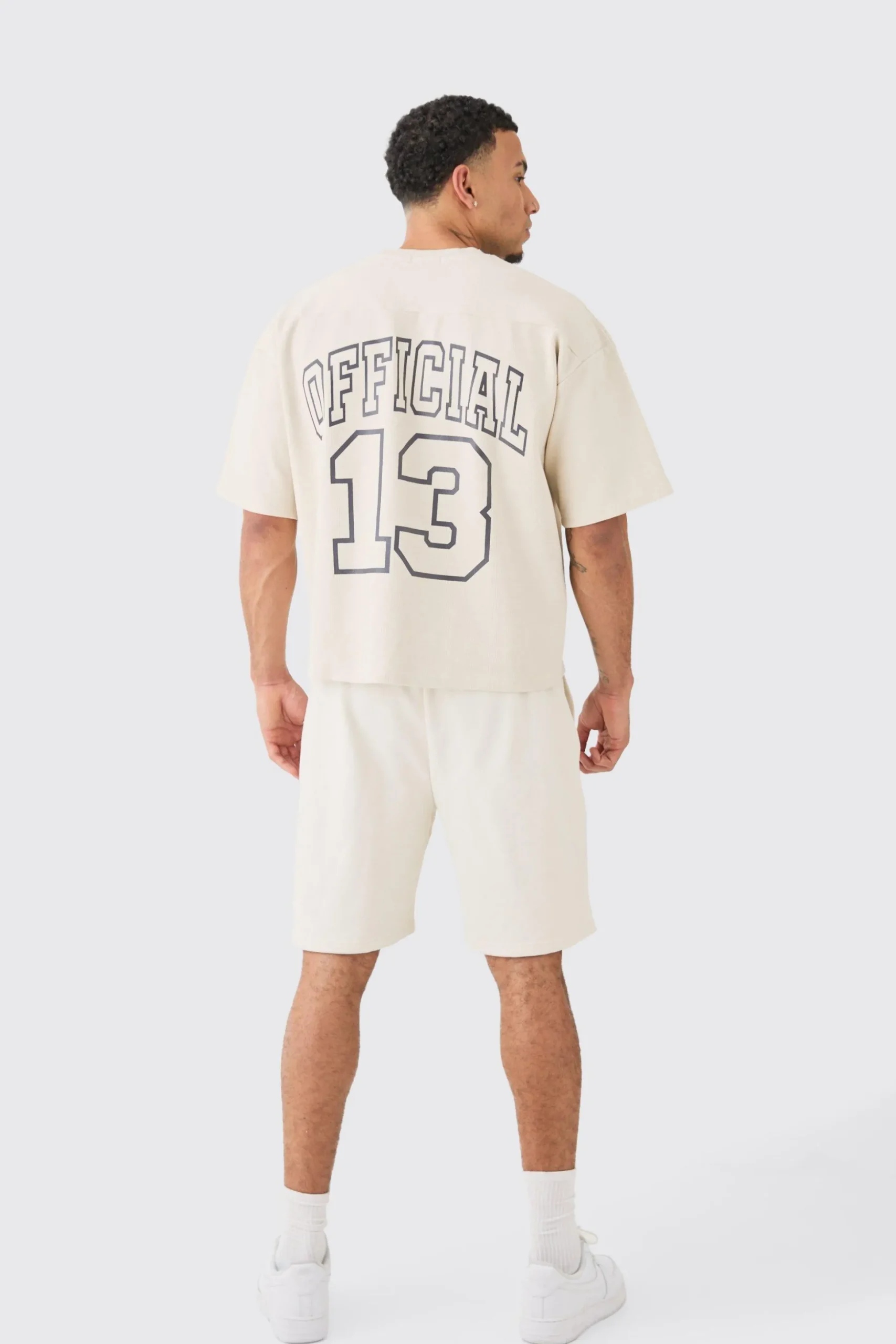 Loose Fit Mid Length Heavyweight Short | BoohooMAN UK
