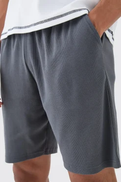 Loose Fit Mid Length Heavyweight Ribbed Shorts | BoohooMAN UK