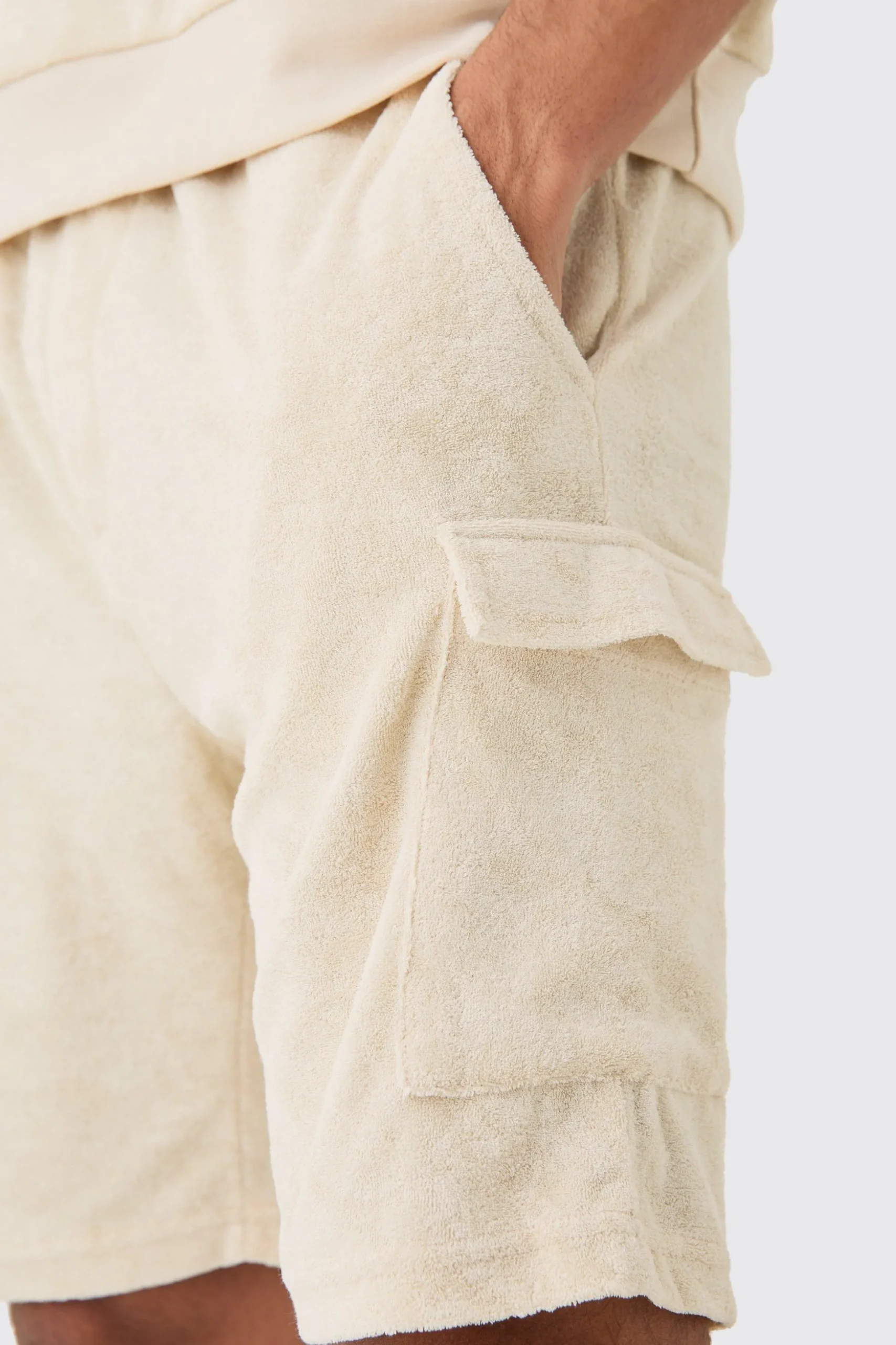 Loose Fit Mid Towelling Cargo Shorts | BoohooMAN UK