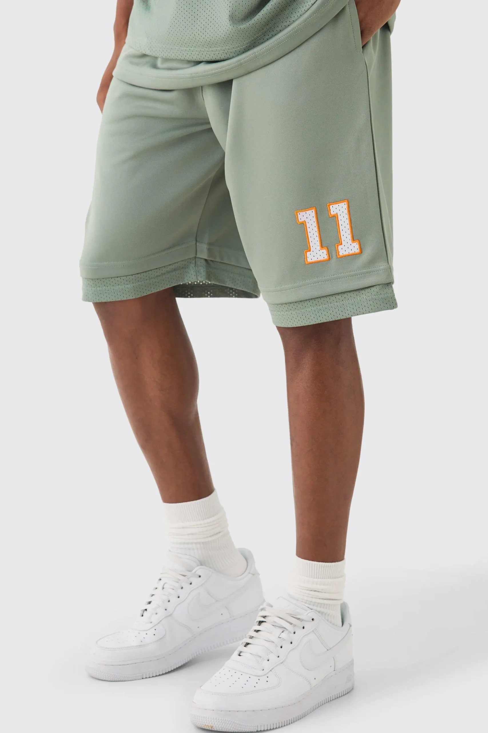 Loose Fit Satin Mesh Basketball Shorts | BoohooMAN UK