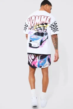 Loose Fit Short Length Graphic Short | BoohooMAN UK