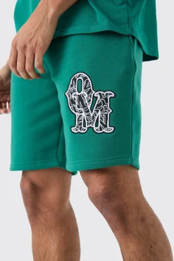 Loose Mid Length Applique Shorts | BoohooMAN UK
