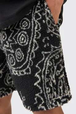 Loose Mid Length Bandana Borg Shorts | BoohooMAN UK
