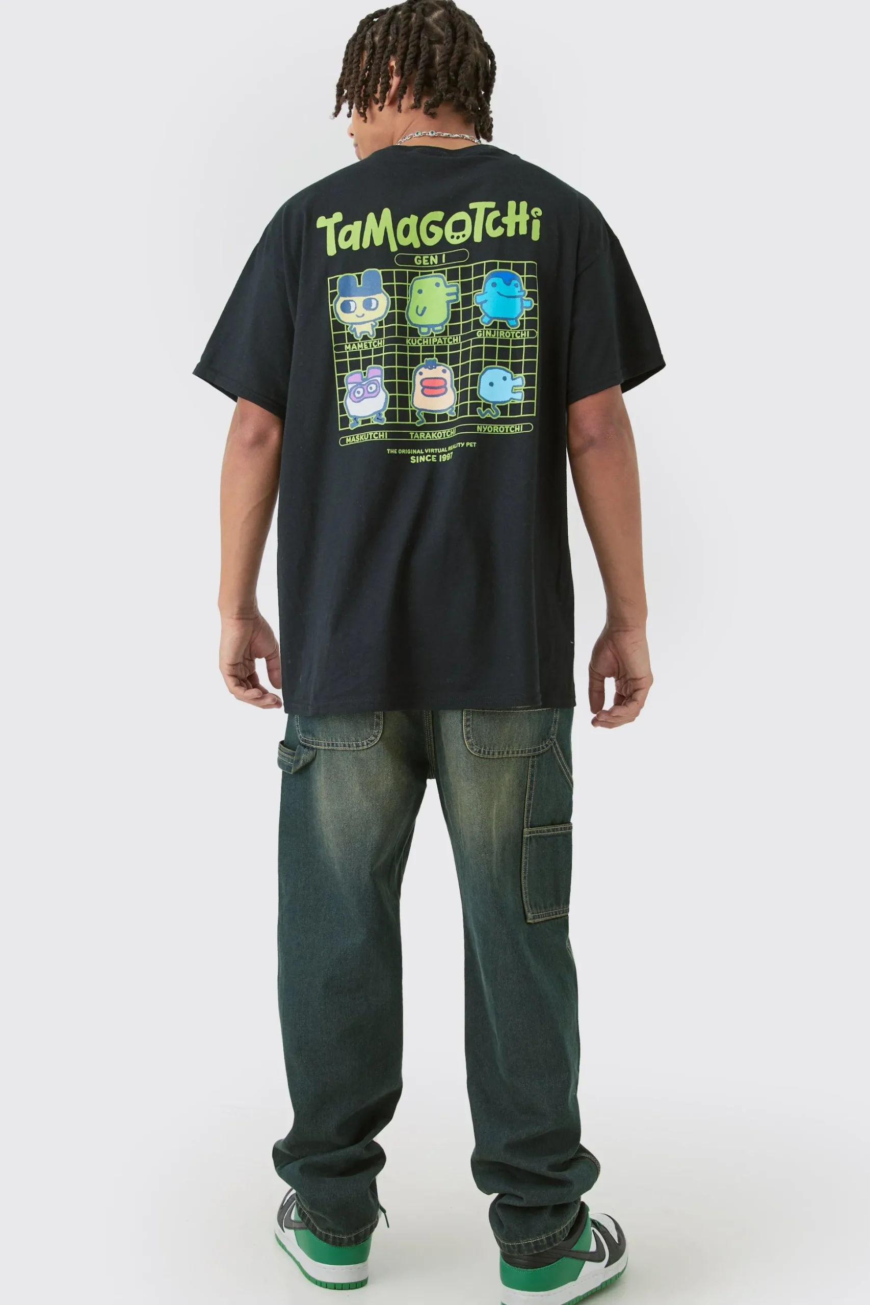 Loose Tamagotchi Gaming License T-shirt | BoohooMAN UK