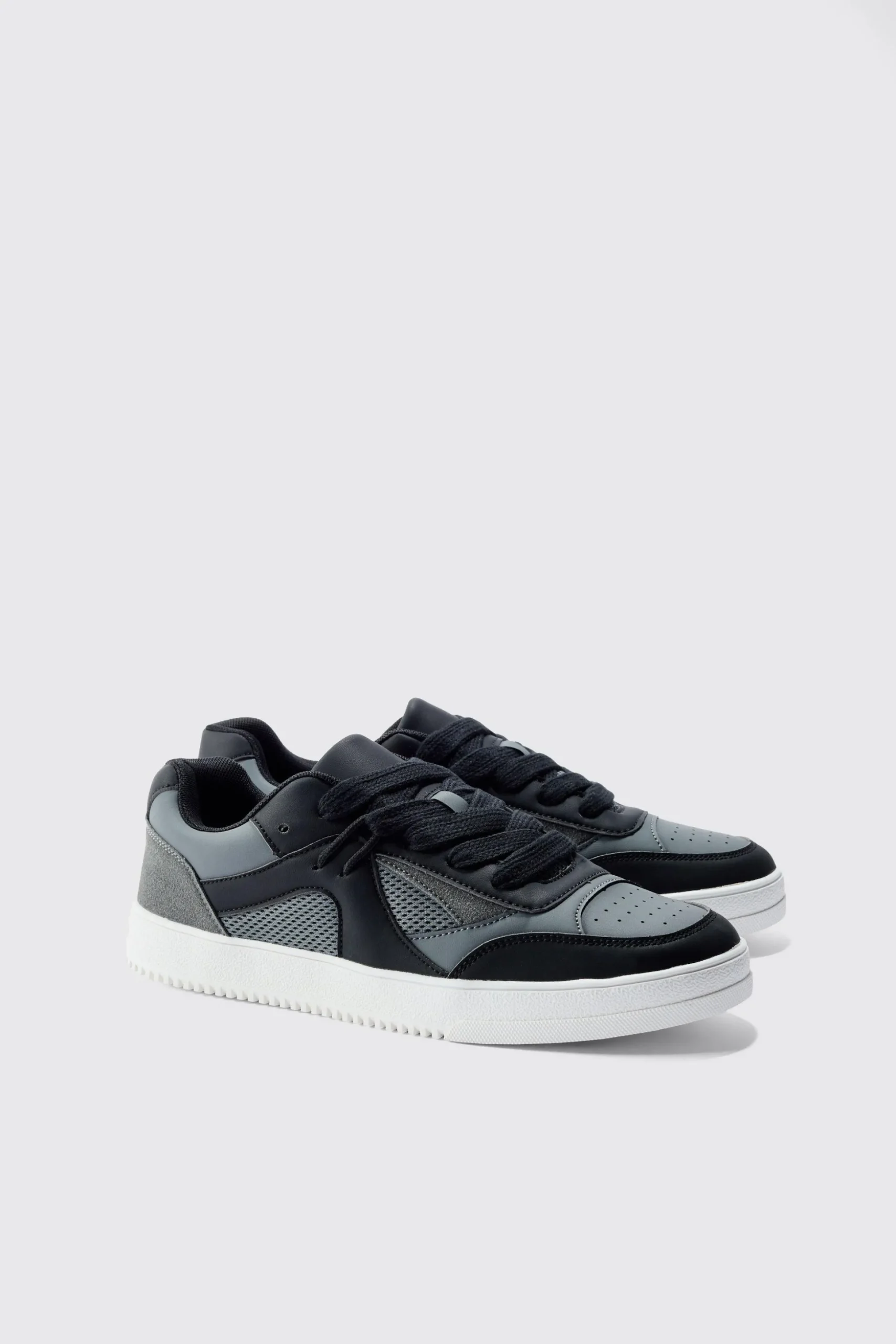 Low Platform Skate Trainer | BoohooMAN UK