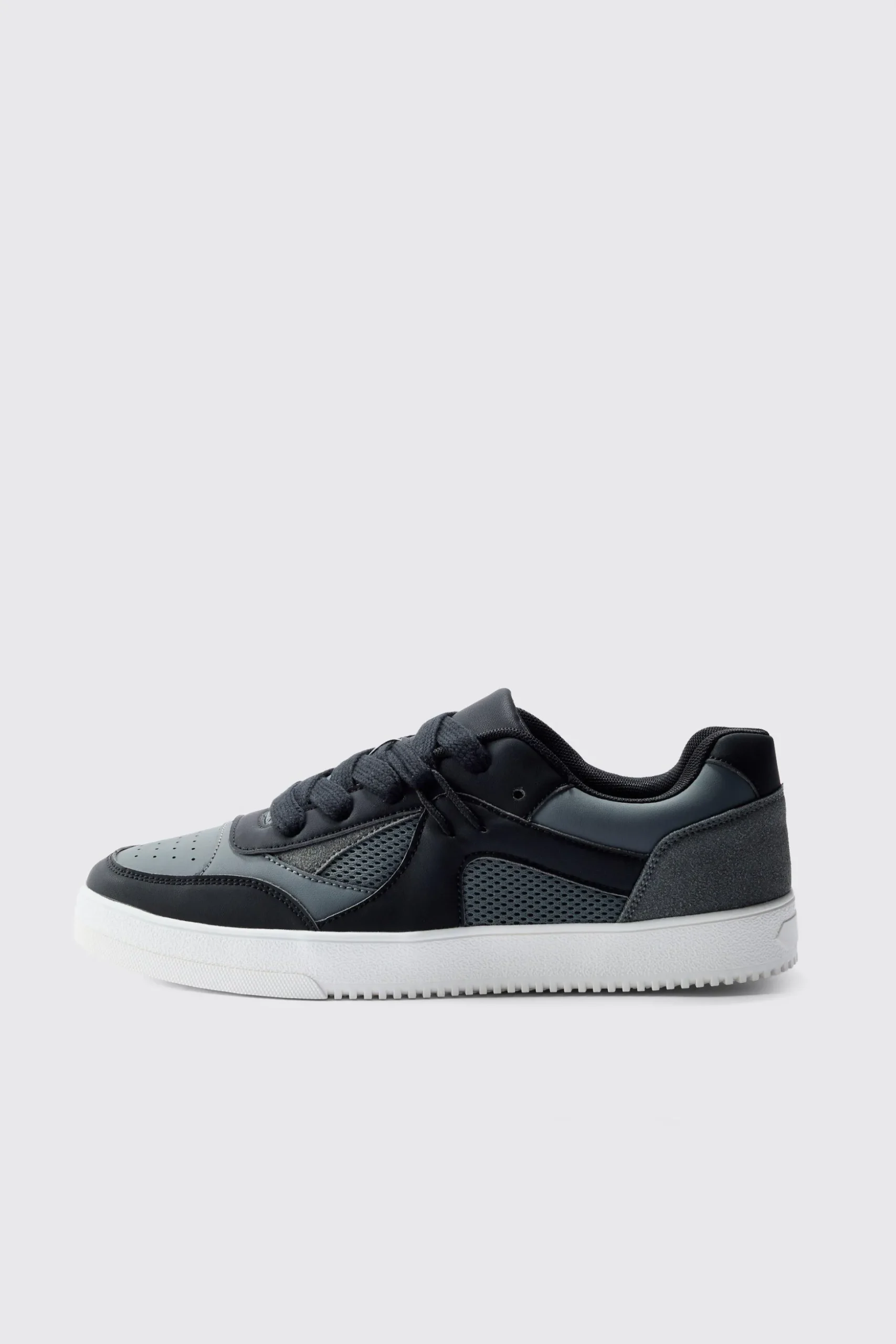 Low Platform Skate Trainer | BoohooMAN UK