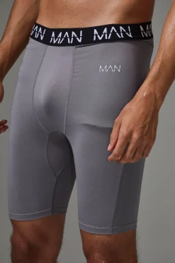 Man Active Base Layer 7inch Short | BoohooMAN UK