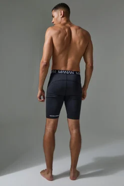 Man Active Base Layer 7inch Short | BoohooMAN UK