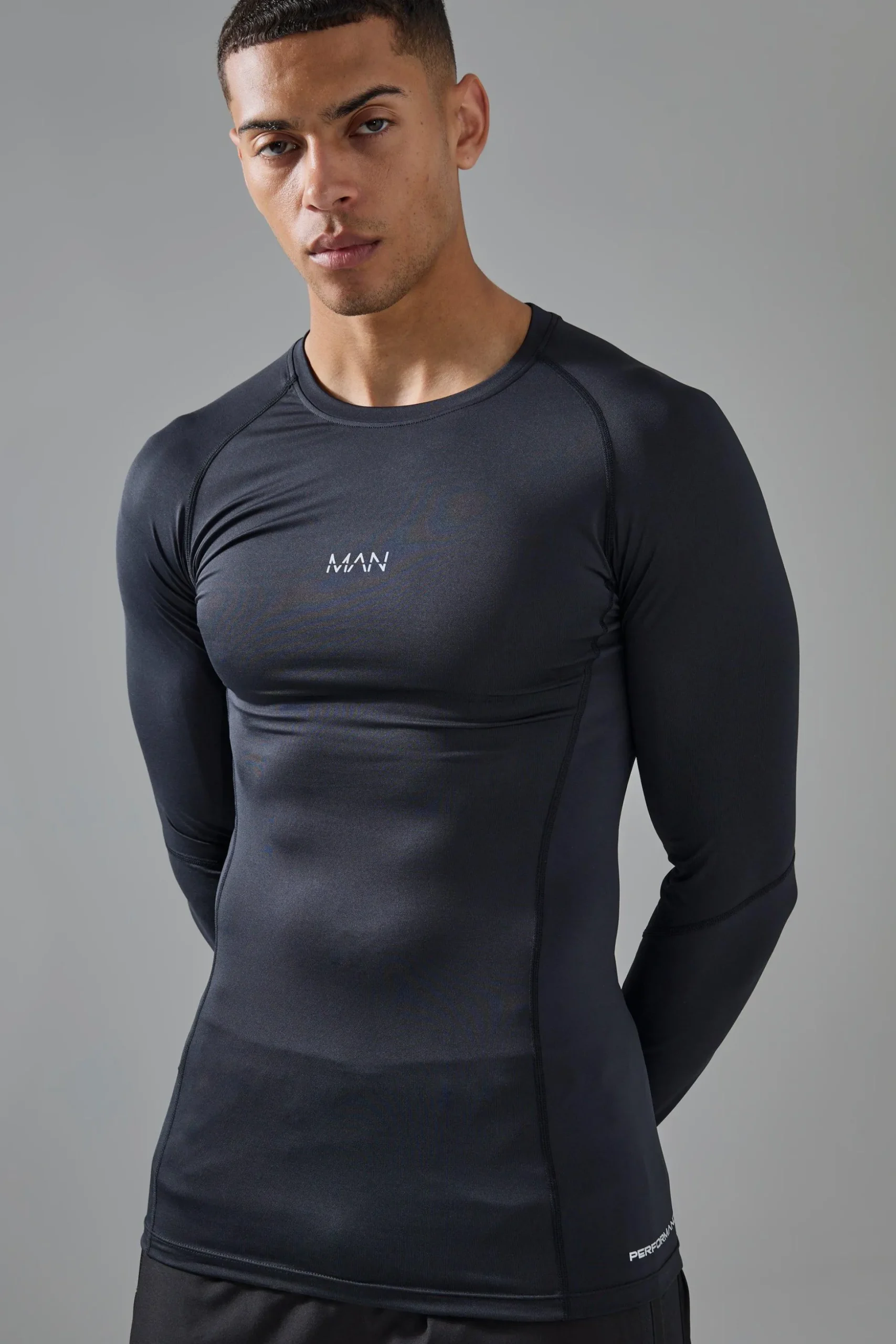 Man Active Base Layer Long Sleeve T-shirt | BoohooMAN UK