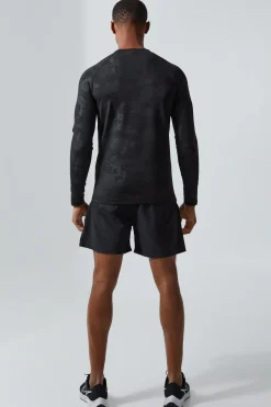 Man Active Camo Print Seamless Long Sleeve Muscle Fit Top | BoohooMAN UK