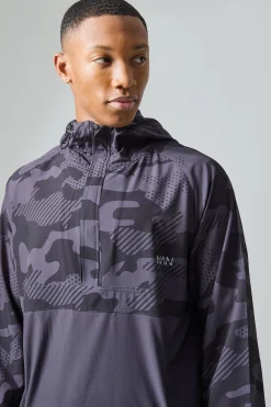 Man Active Camo Regular Fit Windbreaker | BoohooMAN UK