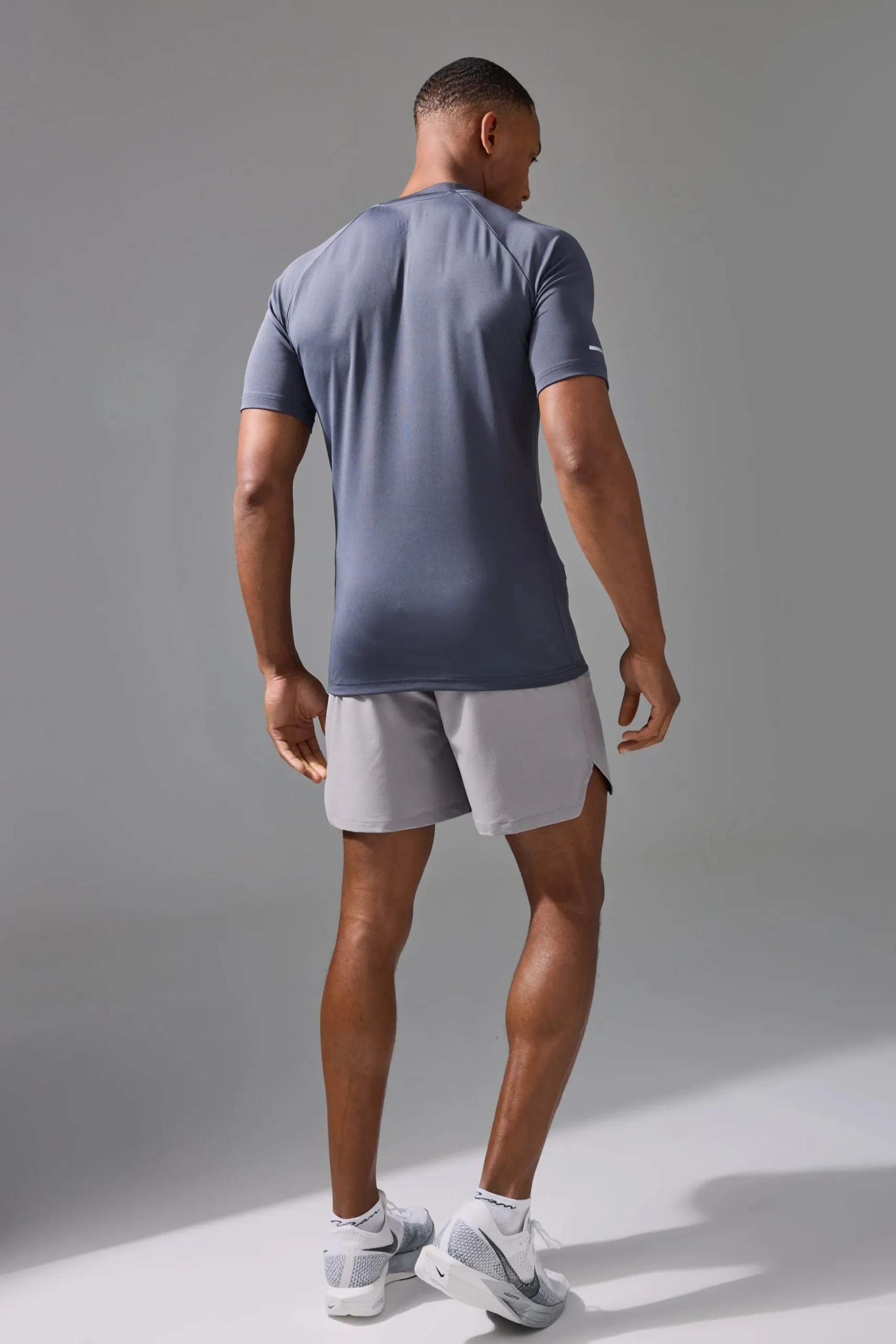 Man Active Compression T-shirt | BoohooMAN UK