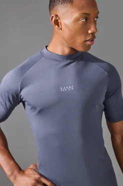 Man Active Compression T-shirt | BoohooMAN UK