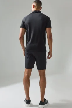 Man Active Golf 8.5inch Short | BoohooMAN UK