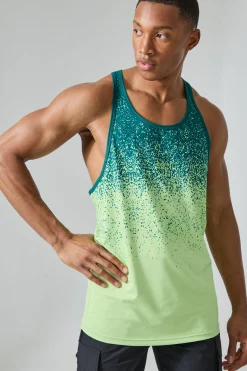 Man Active Green Gym Ombre Reg Fit Stringer Vest | BoohooMAN UK