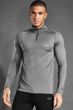 Man Active Gym Raglan Slim Fit 1/4 Funnel Top | BoohooMAN UK
