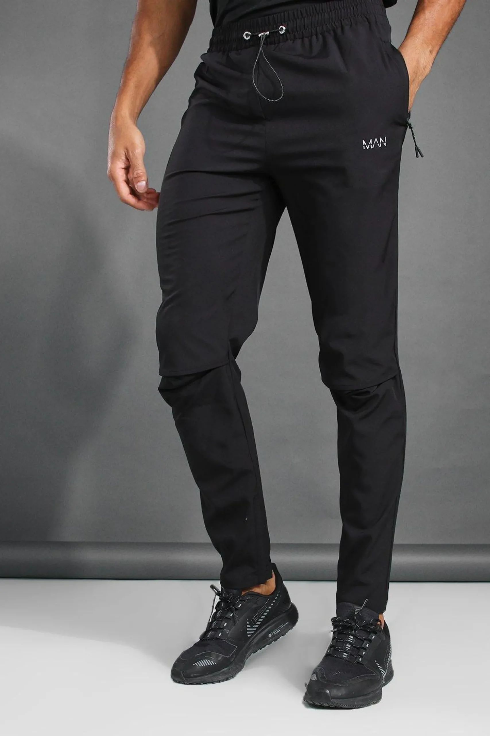 Man Active Gym Tapered Fit Jogger | BoohooMAN UK