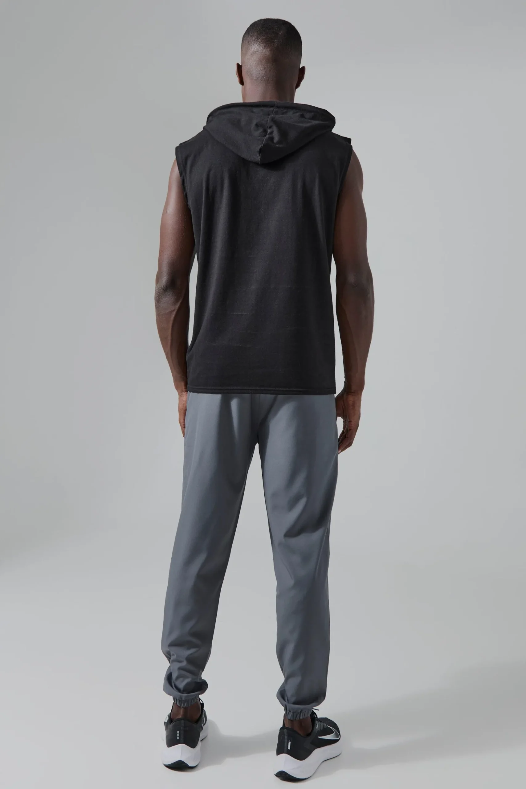 Man Active Gym Tapered Jogger | BoohooMAN UK