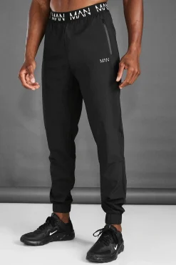 Man Active Gym Tapered Jogger | BoohooMAN UK