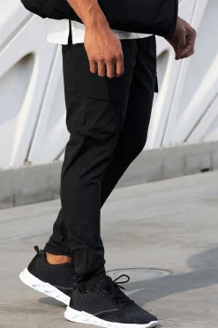 Man Active Gym Technical Cargo Jogger | BoohooMAN UK