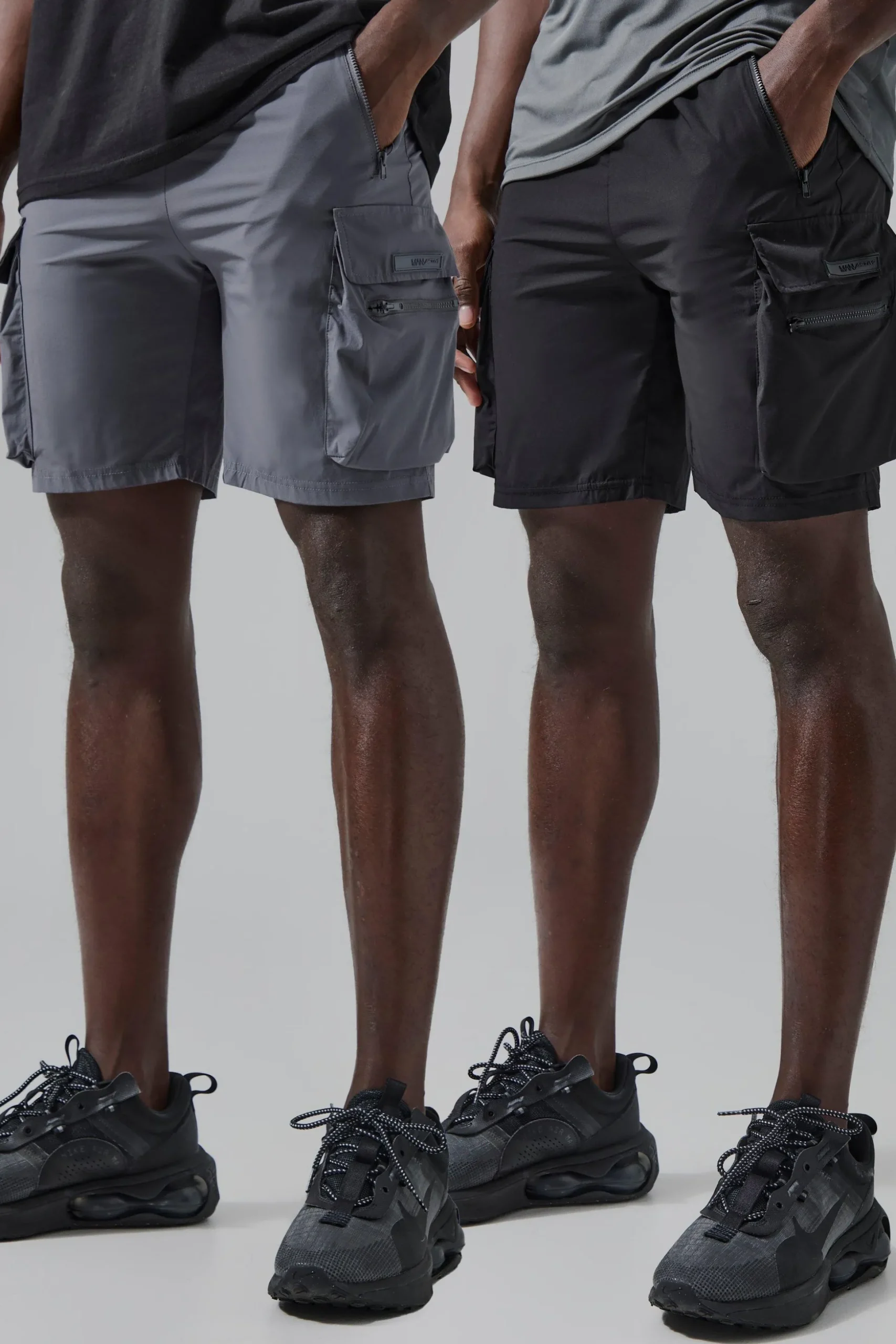 Man Active Lightweight 2 Pack 5inch Cargo Shorts | BoohooMAN UK