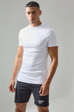 Man Active Lightweight Essentials Gym Muscle Fit Raglan T-shirt | BoohooMAN UK