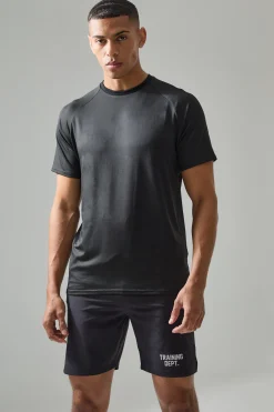 Man Active Lightweight Essentials Gym Raglan T-shirt | BoohooMAN UK
