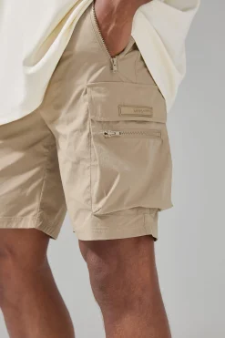 Man Active Lightweight 5inch Slim Cargo Shorts | BoohooMAN UK