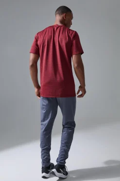 Man Active Lightweight Performance T-shirt | BoohooMAN UK