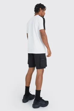 Man Active Lightweight Regular Fit 5inch Cargo Shorts | BoohooMAN UK