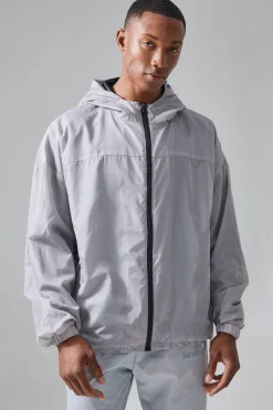 Man Active Mesh Lined Oversized Windbreaker | BoohooMAN UK