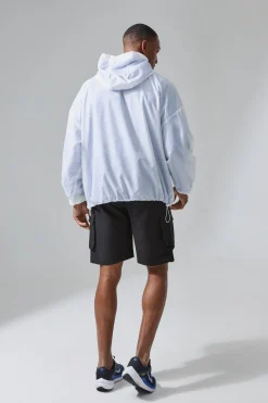 Man Active Mesh Lined Oversized Windbreaker | BoohooMAN UK