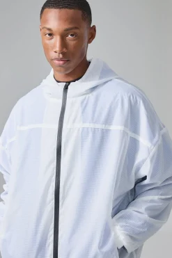 Man Active Mesh Lined Oversized Windbreaker | BoohooMAN UK
