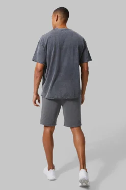 Man Active Oversized Acid Wash Raw T-shirt | BoohooMAN UK