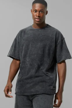 Man Active Oversized Acid Wash Raw T-shirt | BoohooMAN UK