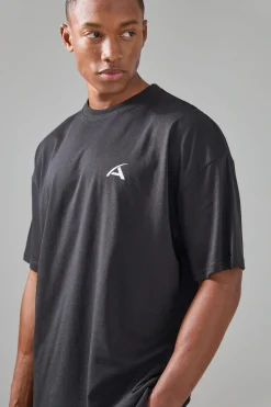 Man Active Oversized Branded T-shirt | BoohooMAN UK