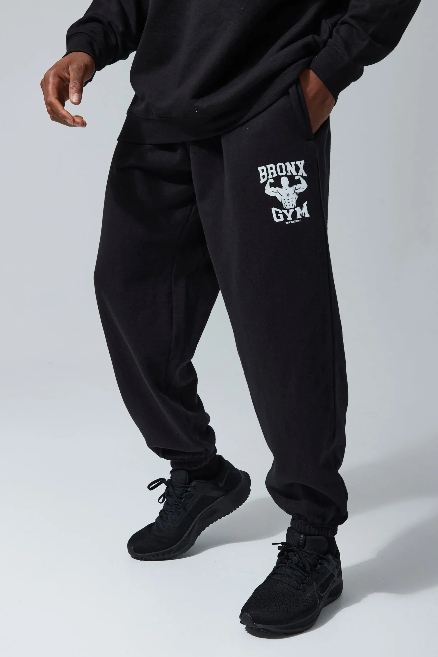 Man Active Oversized Bronx Gym Joggers | BoohooMAN UK