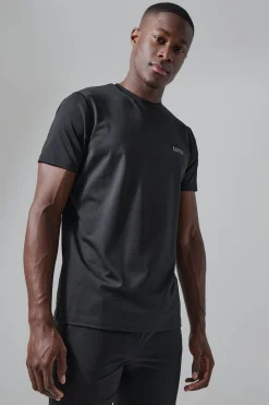 Man Active Performance Gym Regular Fit Tshirt | BoohooMAN UK