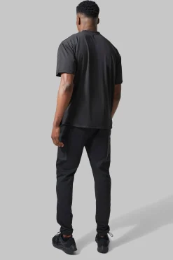 Man Active Performance Oversized T Shirt | BoohooMAN UK