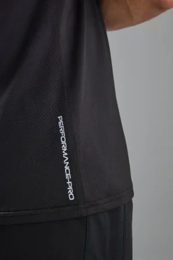 Man Active Performance Pro Raglan Gym T-shirt | BoohooMAN UK
