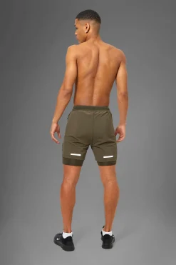 Man Active Performance Regular Fit 5inch 2-in-1 Shorts | BoohooMAN UK