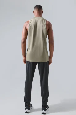 Man Active Performance Reg Fit Tank | BoohooMAN UK