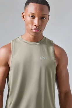 Man Active Performance Reg Fit Tank | BoohooMAN UK