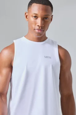 Man Active Performance Reg Fit Tank | BoohooMAN UK