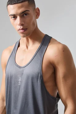 Man Active Poly Gym Regular Fit Racer Vest | BoohooMAN UK
