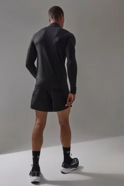 Man Active Pro 5inch Side Split Runner Shorts | BoohooMAN UK