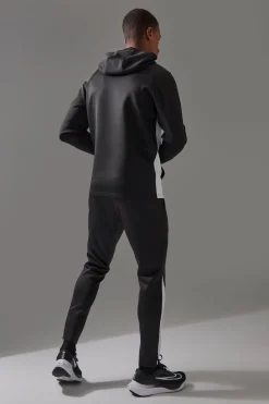 Man Active Pro Tapered Skinny Fit Jogger | BoohooMAN UK