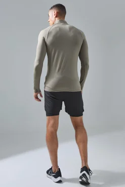 Man Active Quarter Zip 2-in-1 Short Tracksuit | BoohooMAN UK
