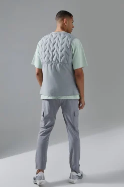 Man Active Quilted Gilet | BoohooMAN UK