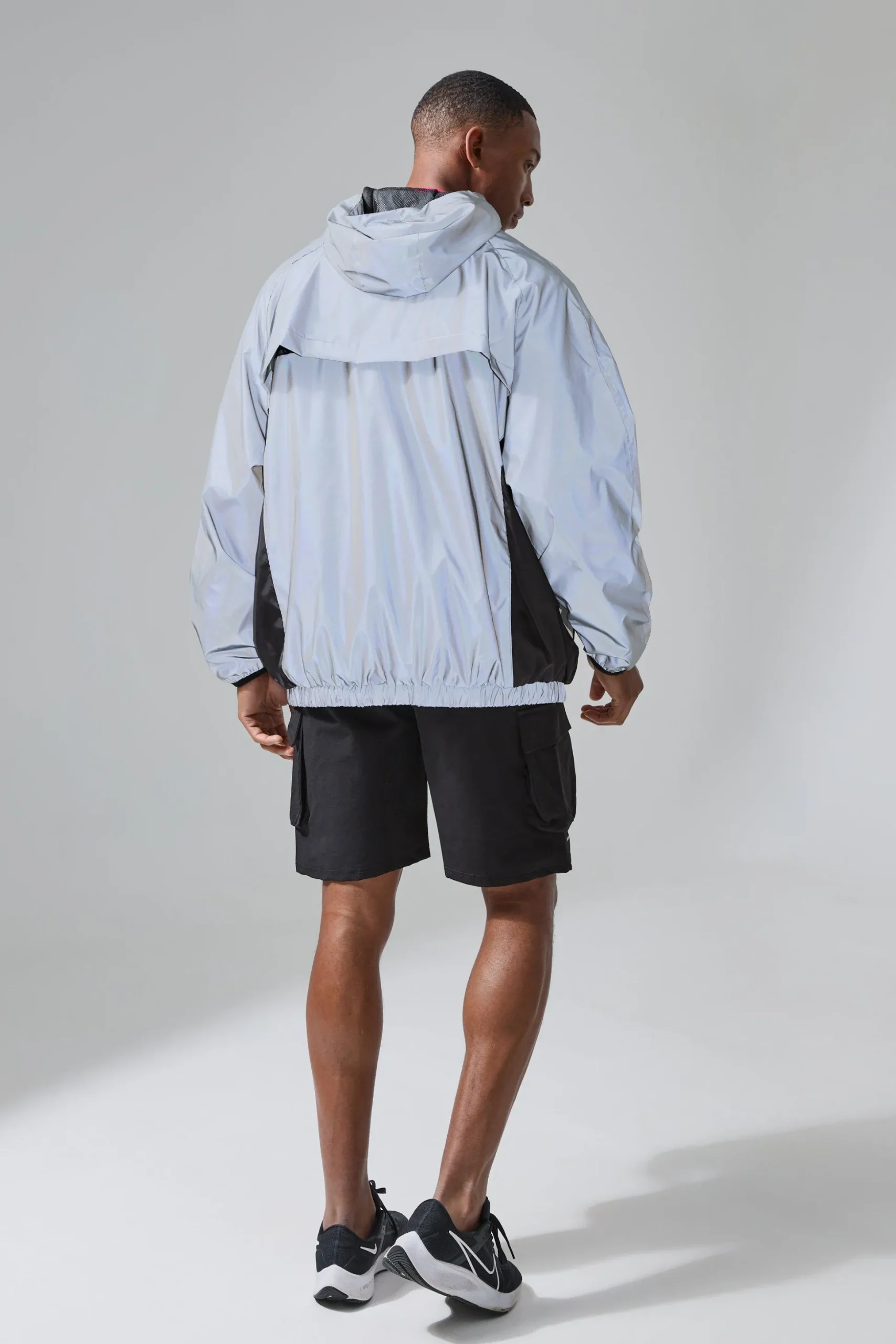 Man Active Reflective Oversized Windbreaker | BoohooMAN UK